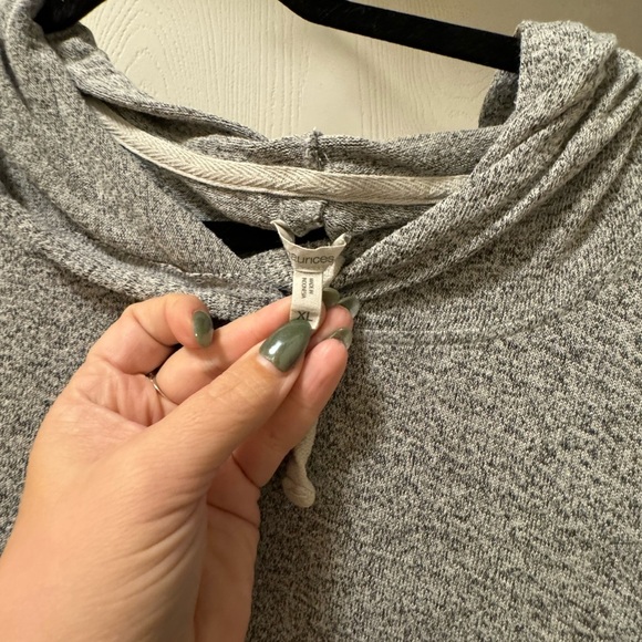 Maurice’s tunic light weight sweater - Picture 2 of 6